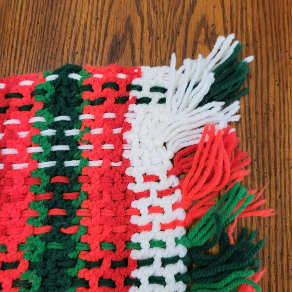 Vintage Handwoven Red Green & White Blanket w/ Fringe Large Christmas Afghan - Picture 3 of 7